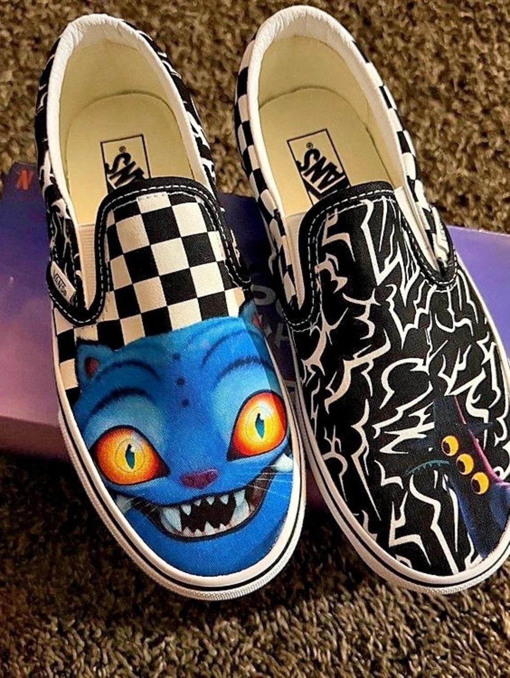 Rare Vans Classic Slip-On K-Pop Demon Hunters Black & Blue US 6 Junior